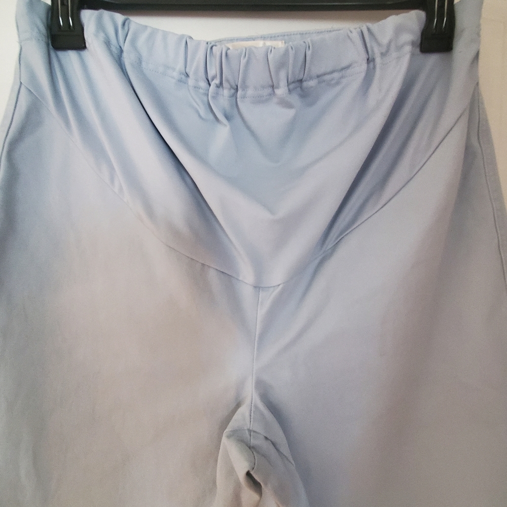 Maternity Crop Pants - Picture 4 of 7